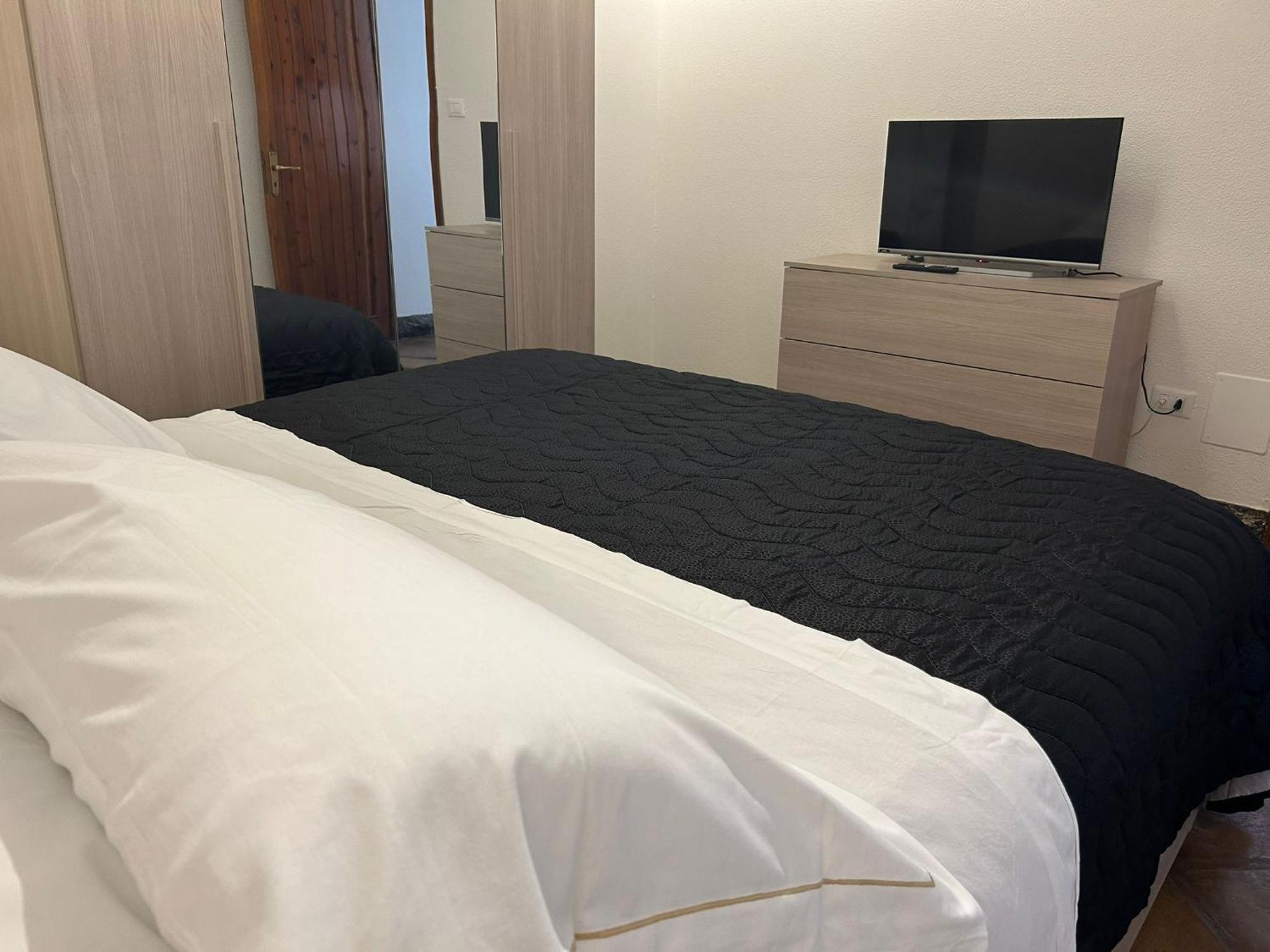 Li Cuti Apartments คาตาเนีย ภายนอก รูปภาพ